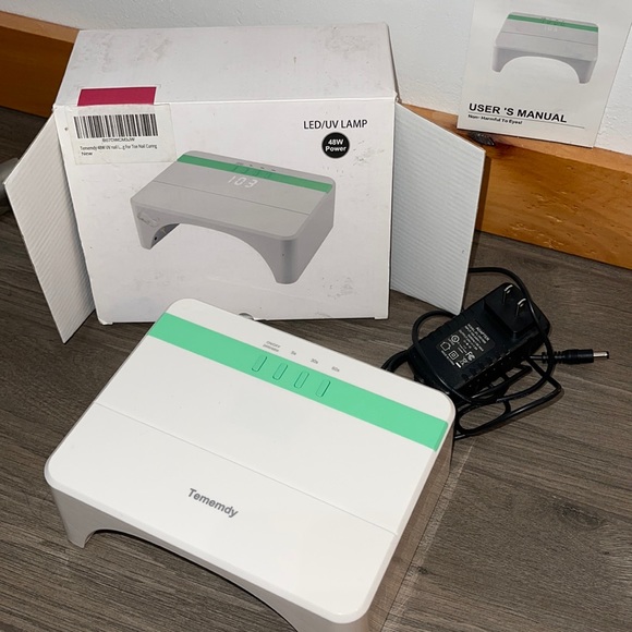 Tememdy Gel Nails LED Dryer Lamp with Timer – 48W Green - Picture 5 of 9